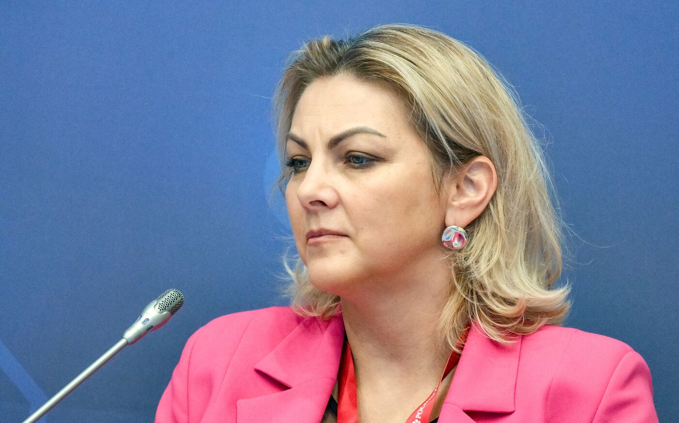 КМУ-2025. Научный руководитель – начальник, тренер или воспитатель?
