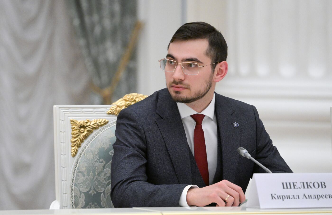 Президент Владимир Путин провел встречу с участниками Конгресса молодых учёных