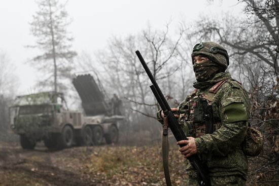 Боевая работа расчета РСЗО "Ураган" группировки войск "Запад"