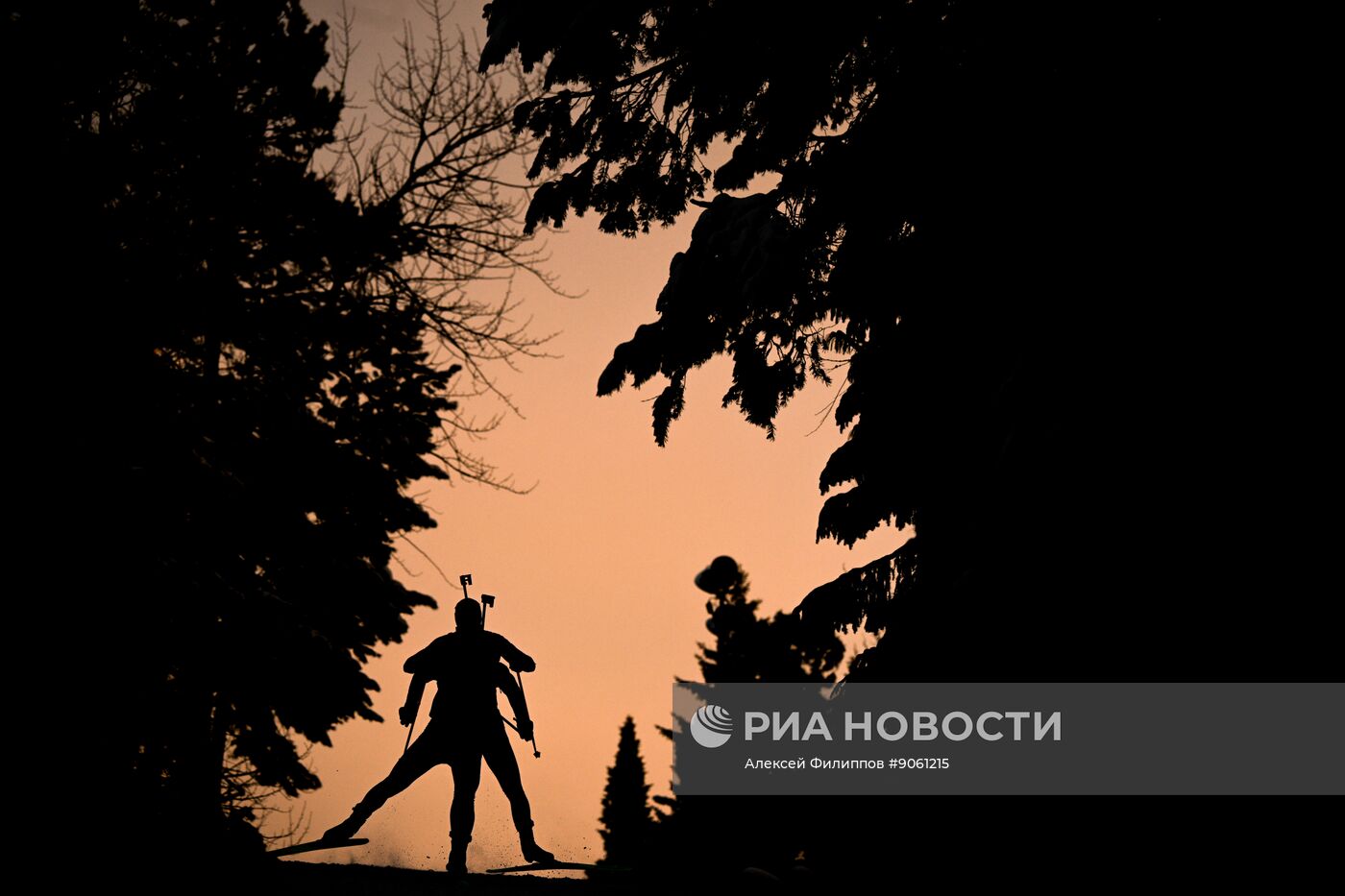 Биатлон. Первый этап Альфа-Банк Кубка России. Мужчины. Спринт