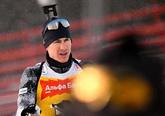 Биатлон. Первый этап Альфа-Банк Кубка России. Мужчины. Спринт