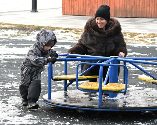 30 ноября в России отмечается День матери