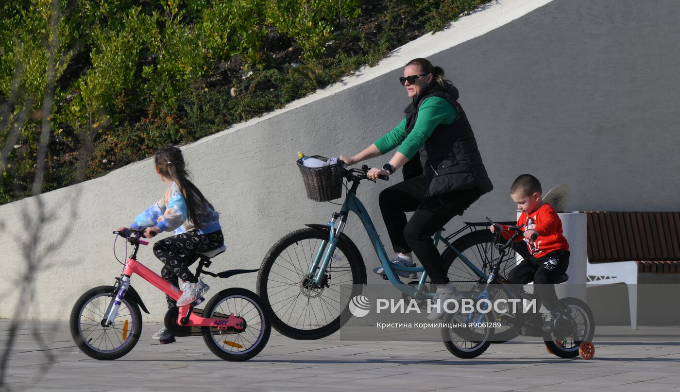 30 ноября в России отмечается День матери