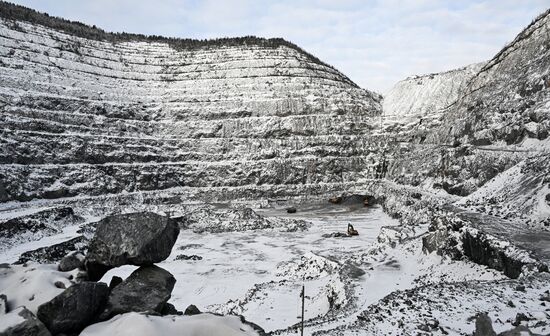 Мазульский известняковый рудник в Красноярском крае