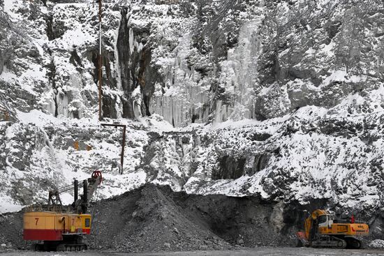 Мазульский известняковый рудник в Красноярском крае