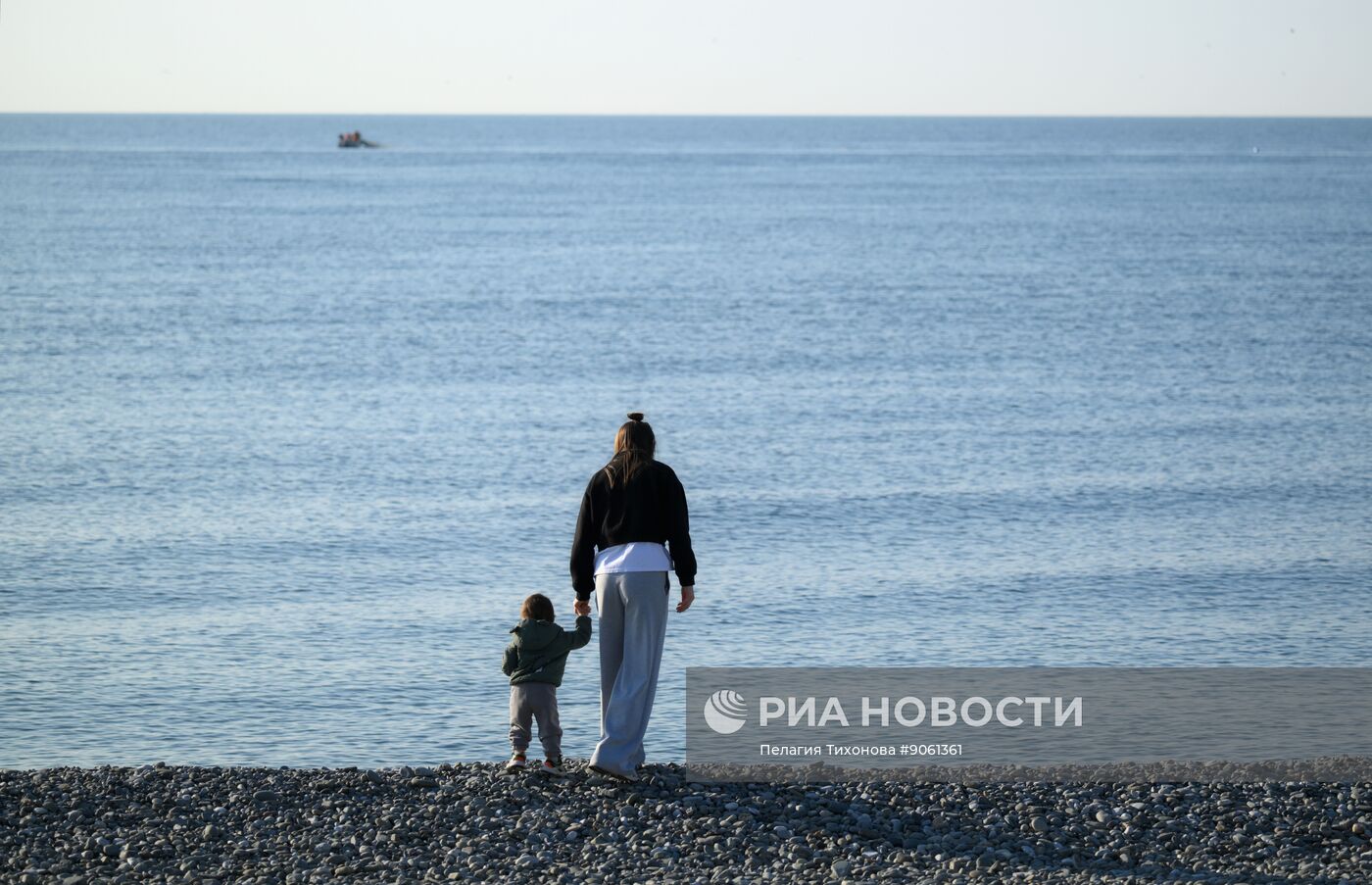 30 ноября в России отмечается День матери