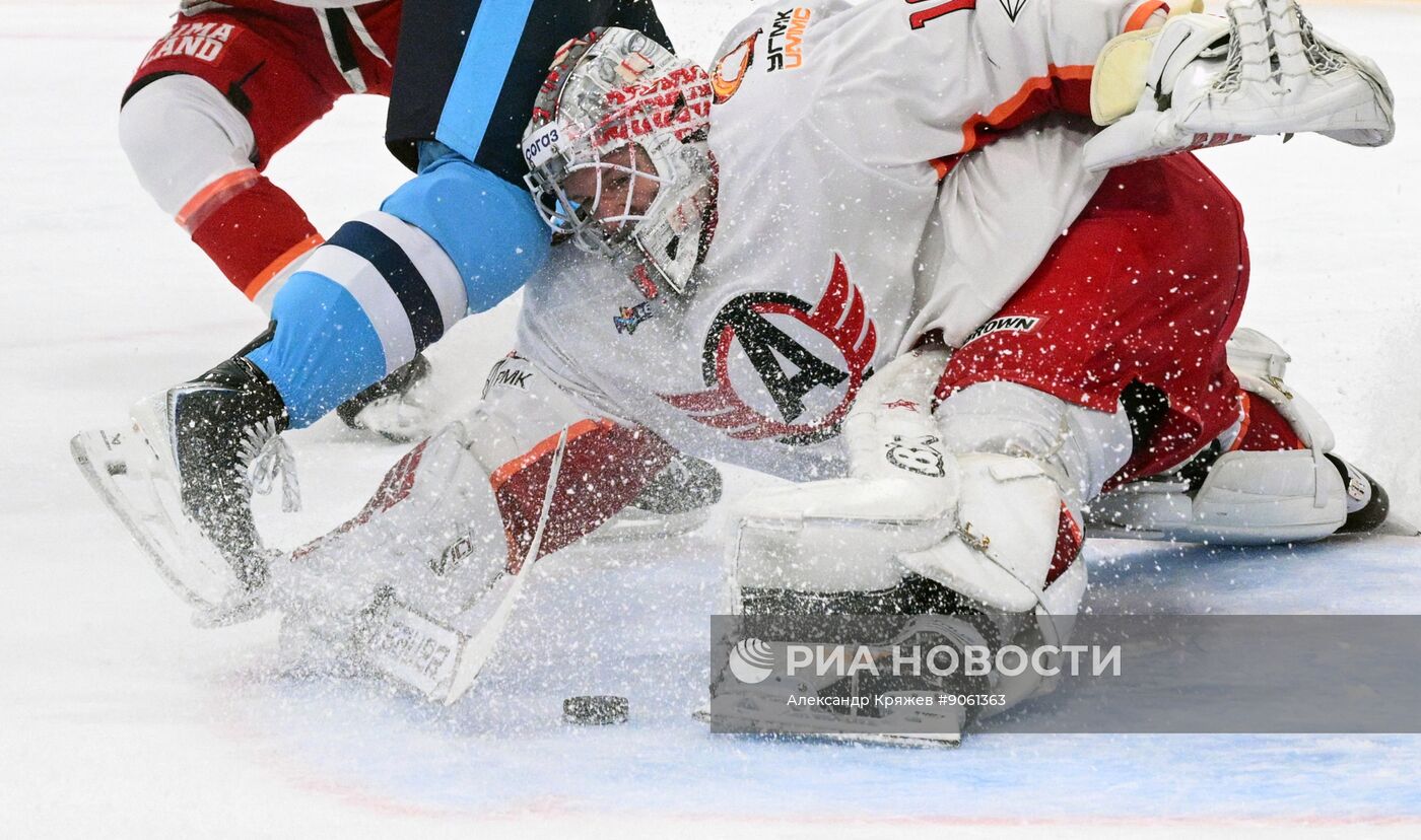 Хоккей. КХЛ. "Сибирь" (Новосибирск) - "Автомобилист" (Екатеринбург)