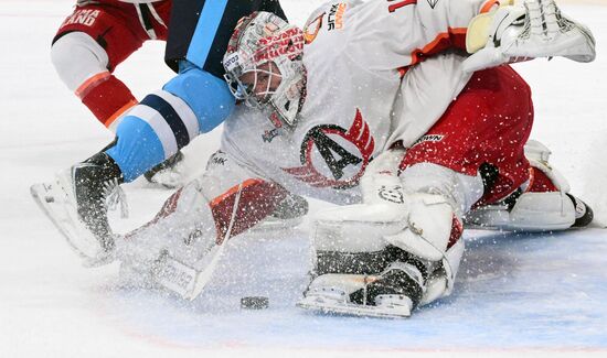 Хоккей. КХЛ. "Сибирь" (Новосибирск) - "Автомобилист" (Екатеринбург)