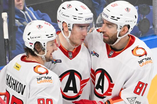 Хоккей. КХЛ. "Сибирь" (Новосибирск) - "Автомобилист" (Екатеринбург)