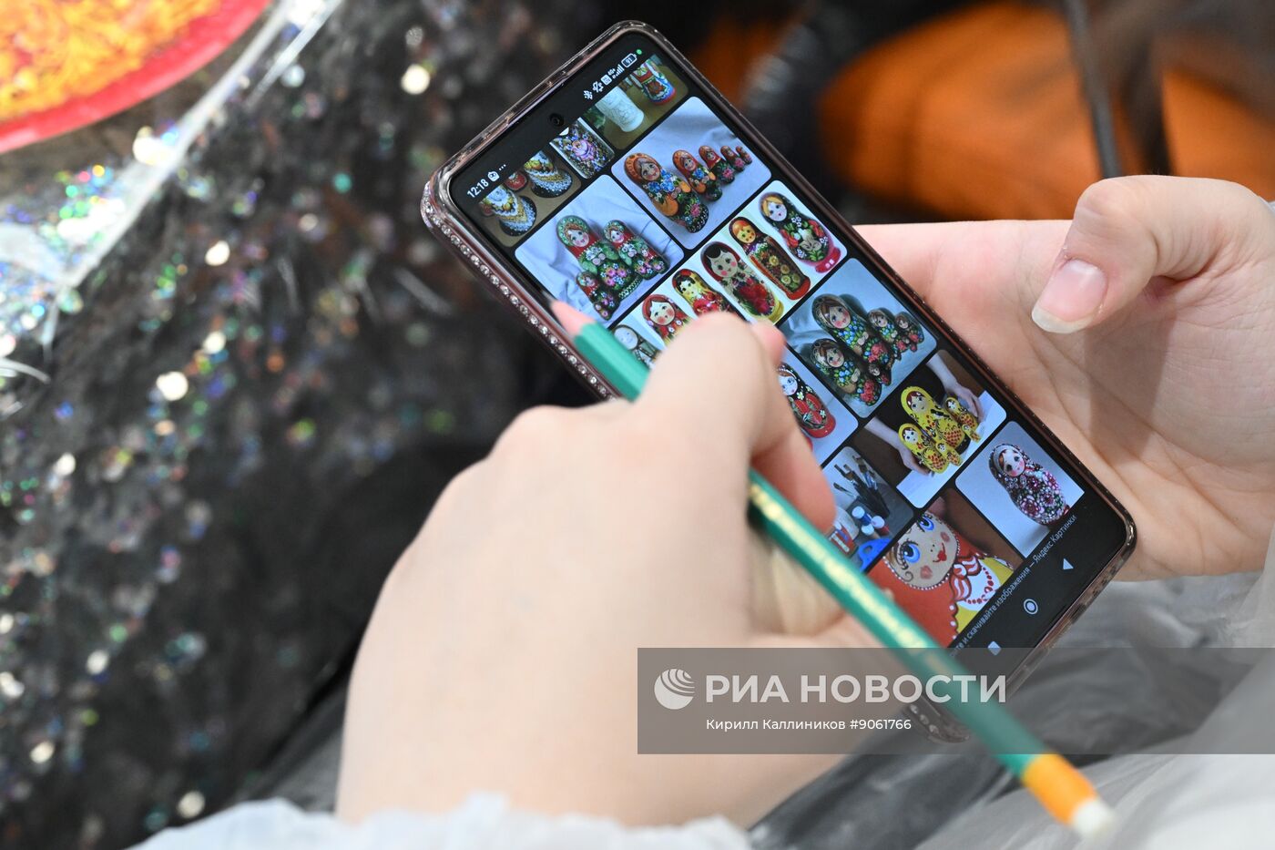 30 ноября в России отмечается День матери