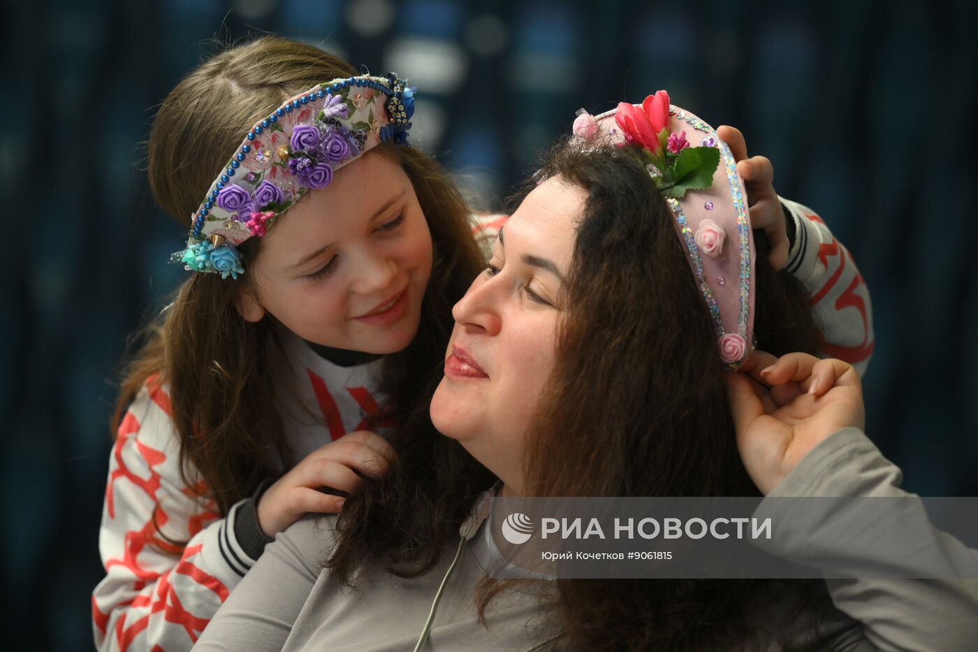 30 ноября в России отмечается День матери