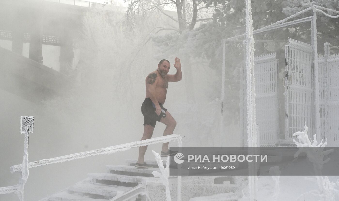 Купания в реке Енисей в Красноярске