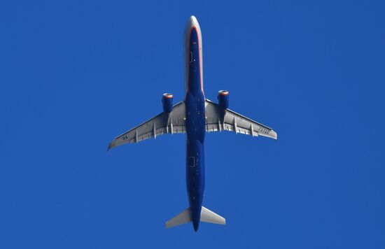 Самолет Airbus A321-21