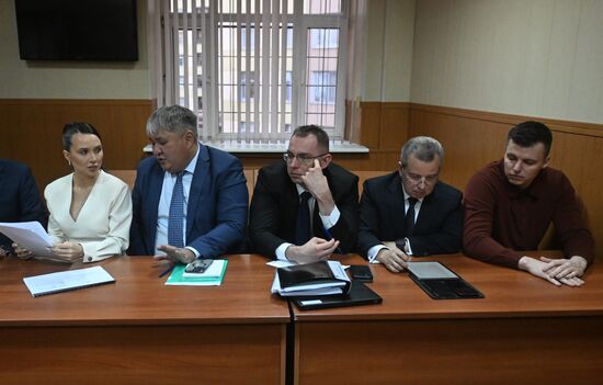 Суд по делу Чекалиных 