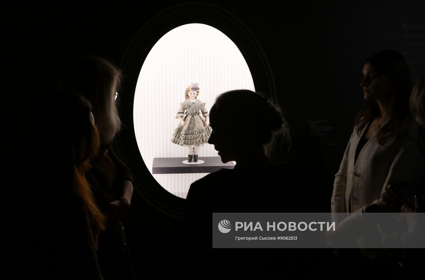 Выставка "Августейшие. Куклы" в Пушкинском музее