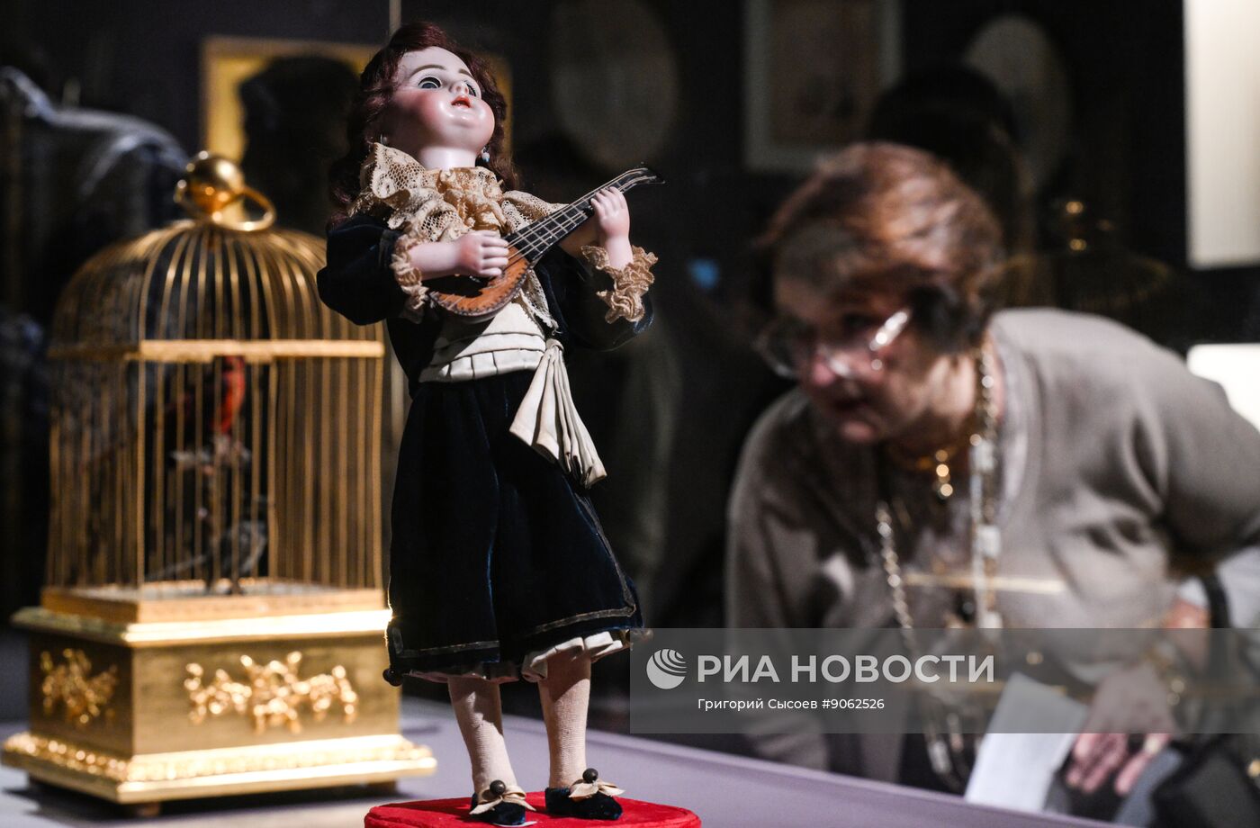 Выставка "Августейшие. Куклы" в Пушкинском музее