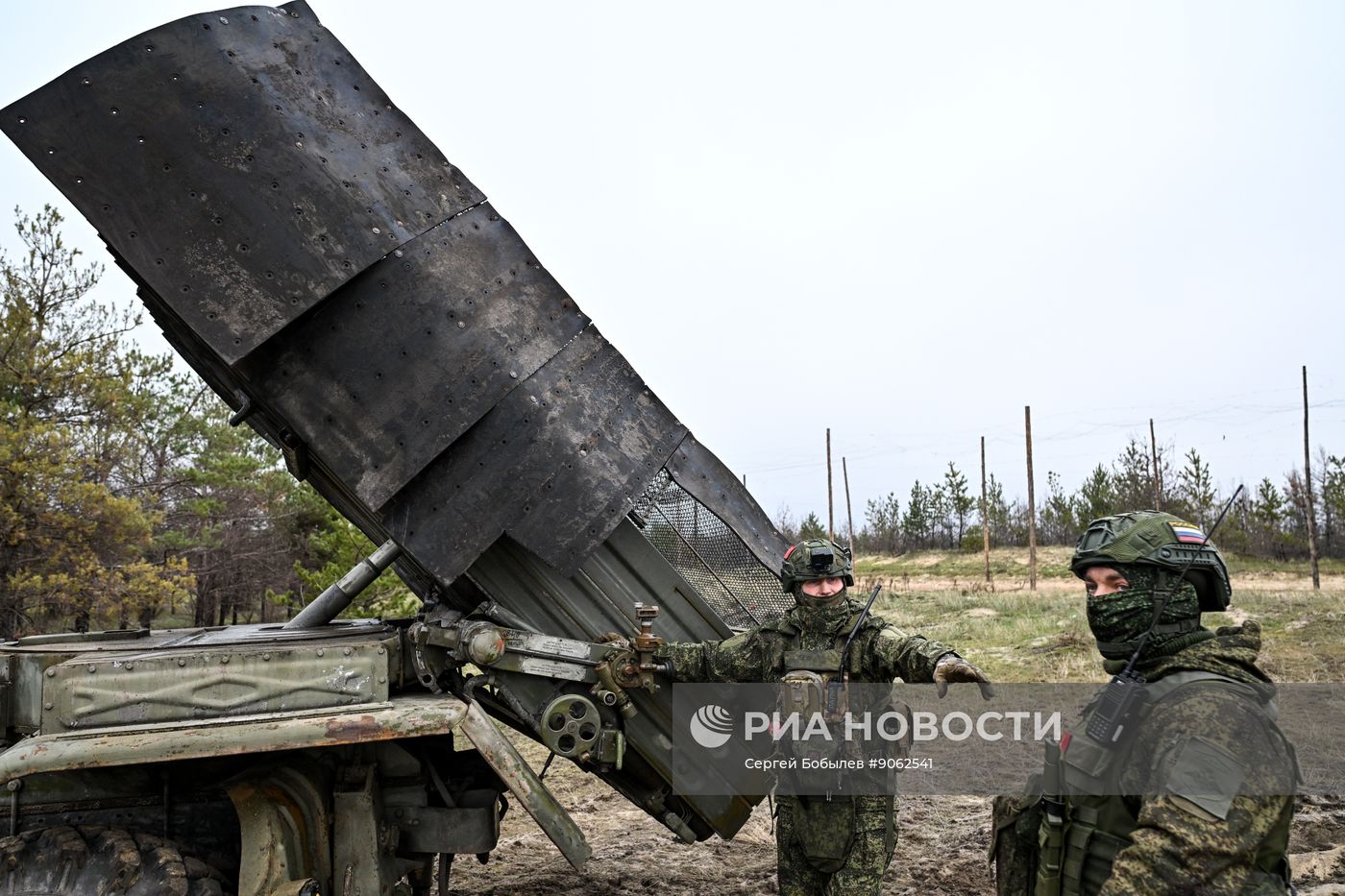 Боевая работа расчета РСЗО "Град" 83-го самоходного артполка на Краснолиманском направлении СВО