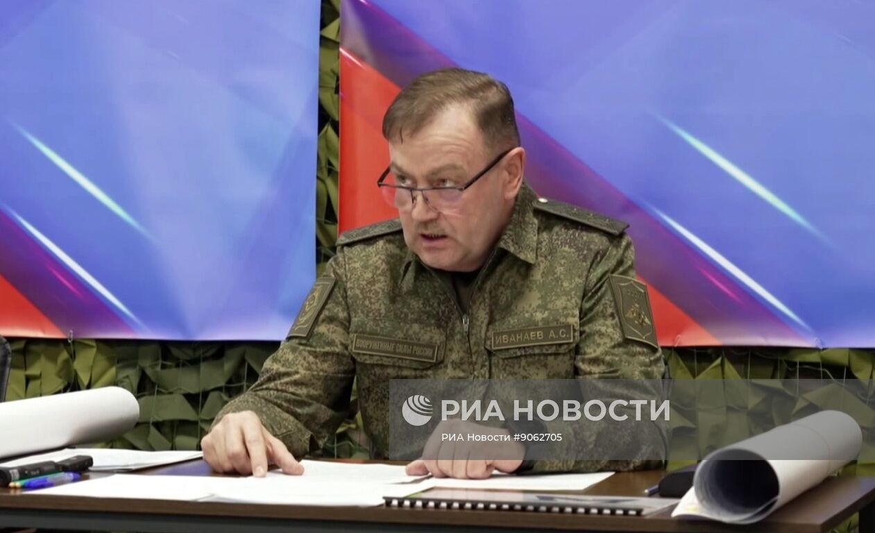 Президент Владимир Путин посетил один из пунктов управления Объединённой группировки войск