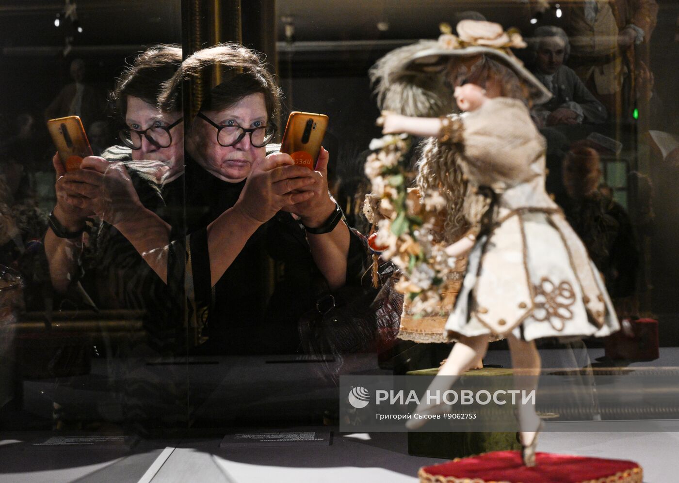 Выставка "Августейшие. Куклы" в Пушкинском музее