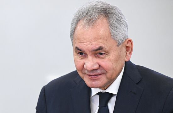 Встреча секретаря Совбеза РФ Шойгу и министра иностранных дел Китая Ван И