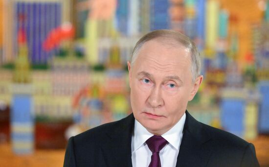 Президент Владимир Путин принял участие в инвестиционном форуме ВТБ "Россия зовет!"