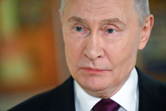 Президент Владимир Путин принял участие в инвестиционном форуме ВТБ "Россия зовет!"