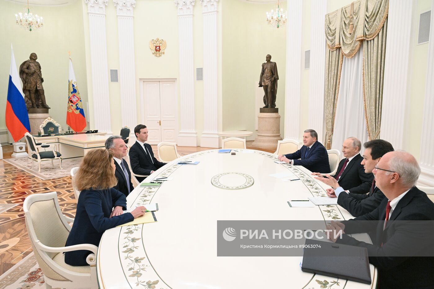 Президент Владимир Путин встретился со спецпосланником Стивеном Уиткоффом