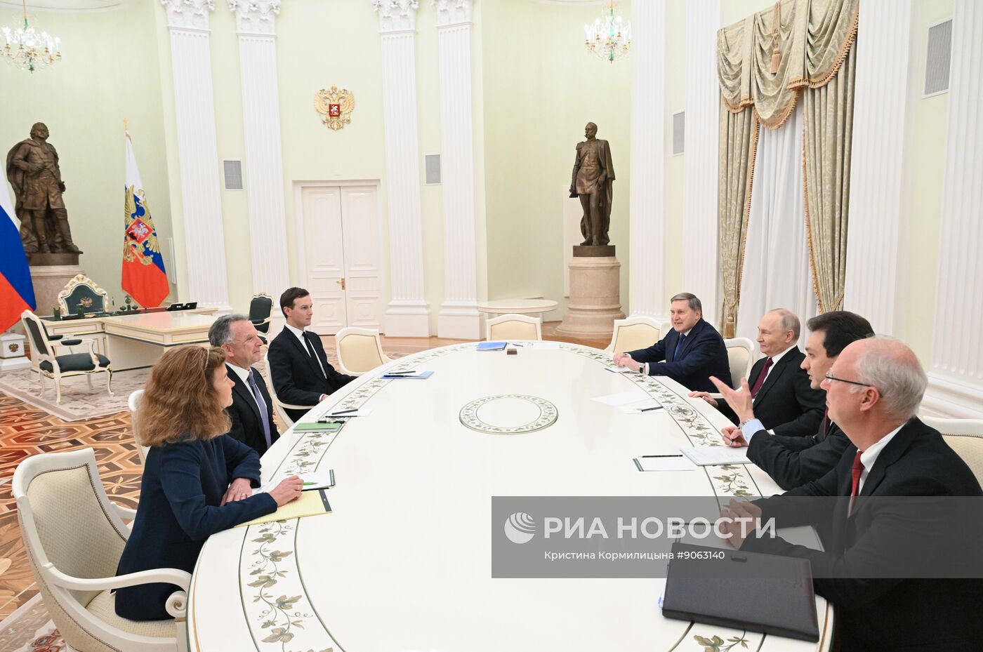 Президент Владимир Путин встретился со спецпосланником Стивеном Уиткоффом