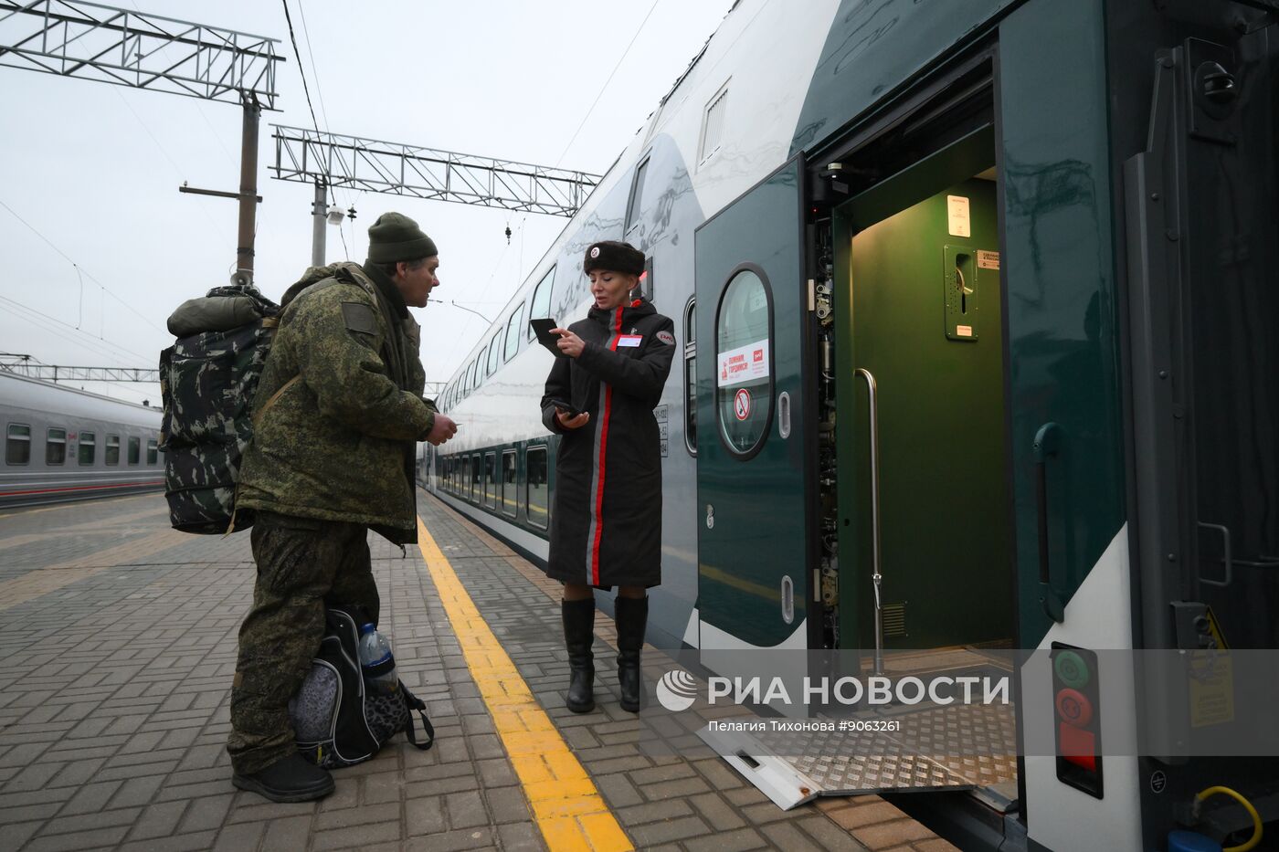 Первый рейс обновленного поезда "Буревестник"