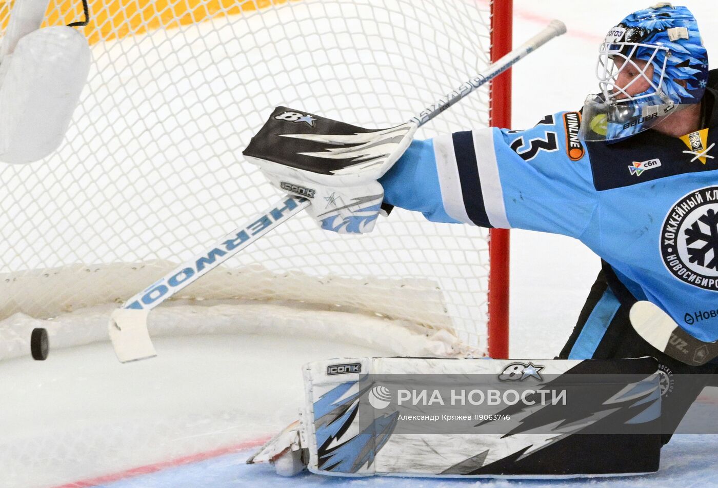 Хоккей. КХЛ. "Сибирь" (Новосибирск) - "Спартак" (Москва)