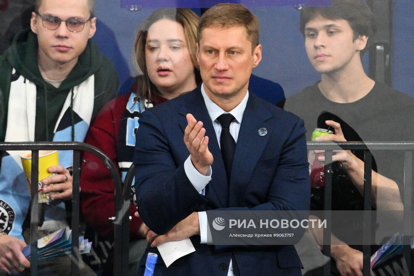 Хоккей. КХЛ. "Сибирь" (Новосибирск) - "Спартак" (Москва)