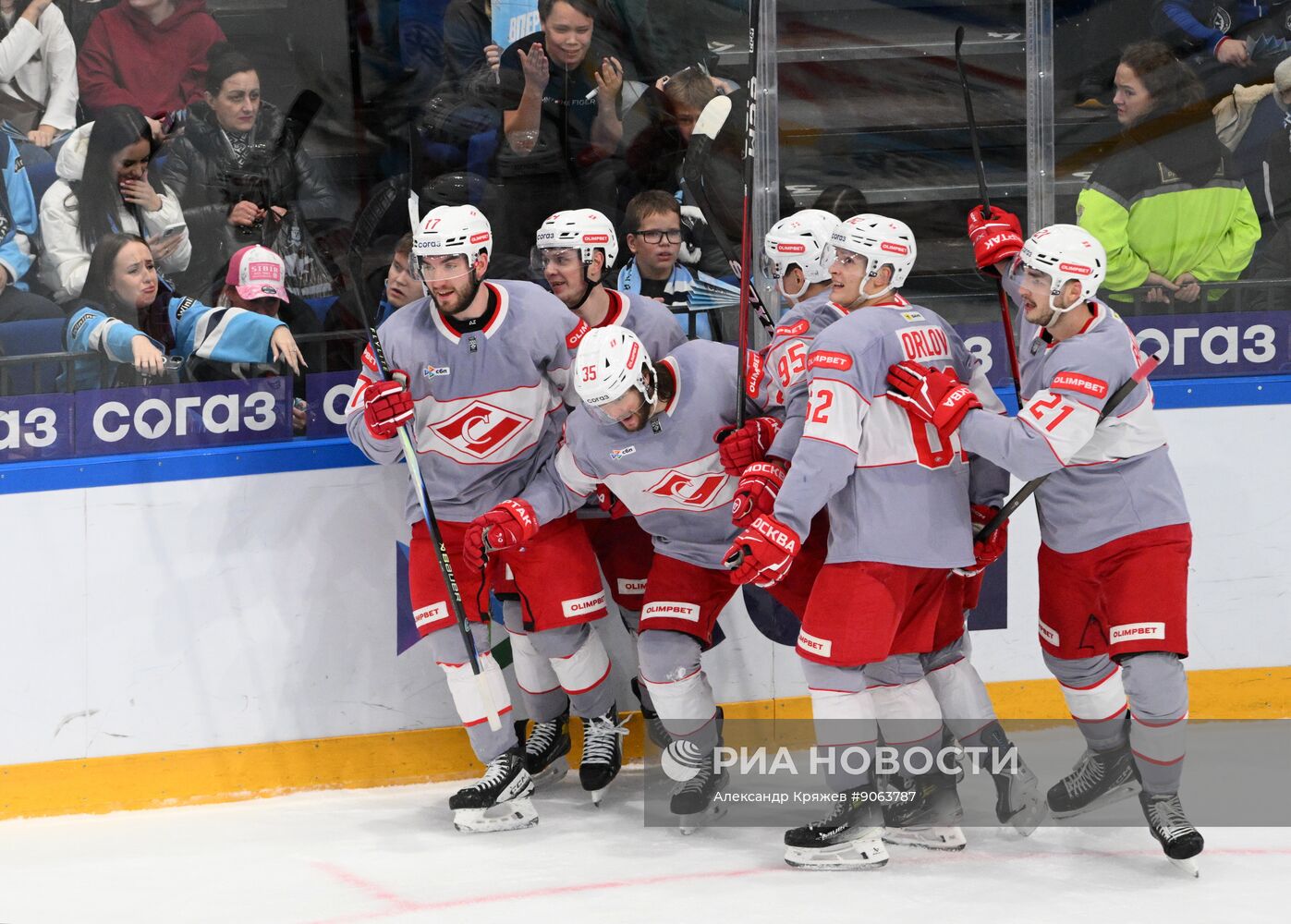 Хоккей. КХЛ. "Сибирь" (Новосибирск) - "Спартак" (Москва)