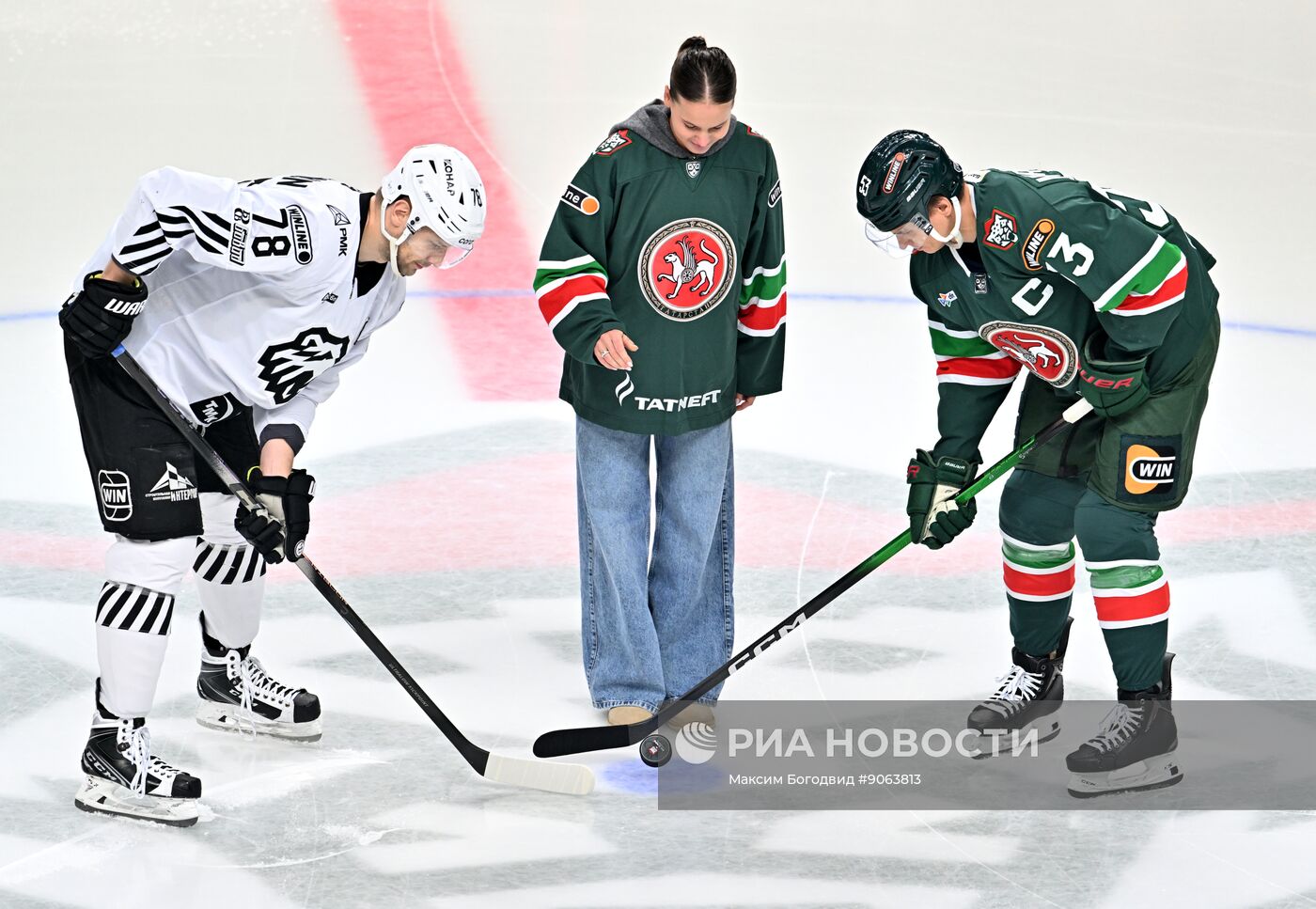 Хоккей. КХЛ. "Ак Барс" (Казань) - "Трактор" (Челябинск)