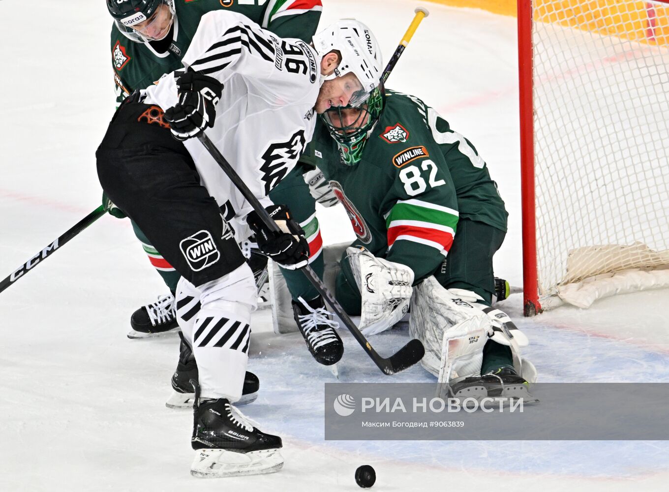 Хоккей. КХЛ. "Ак Барс" (Казань) - "Трактор" (Челябинск)