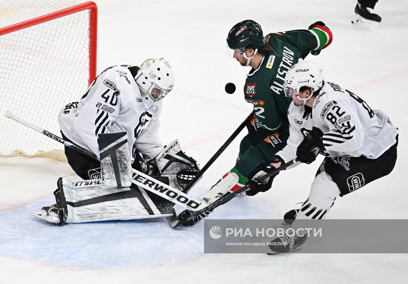 Хоккей. КХЛ. "Ак Барс" (Казань) - "Трактор" (Челябинск)