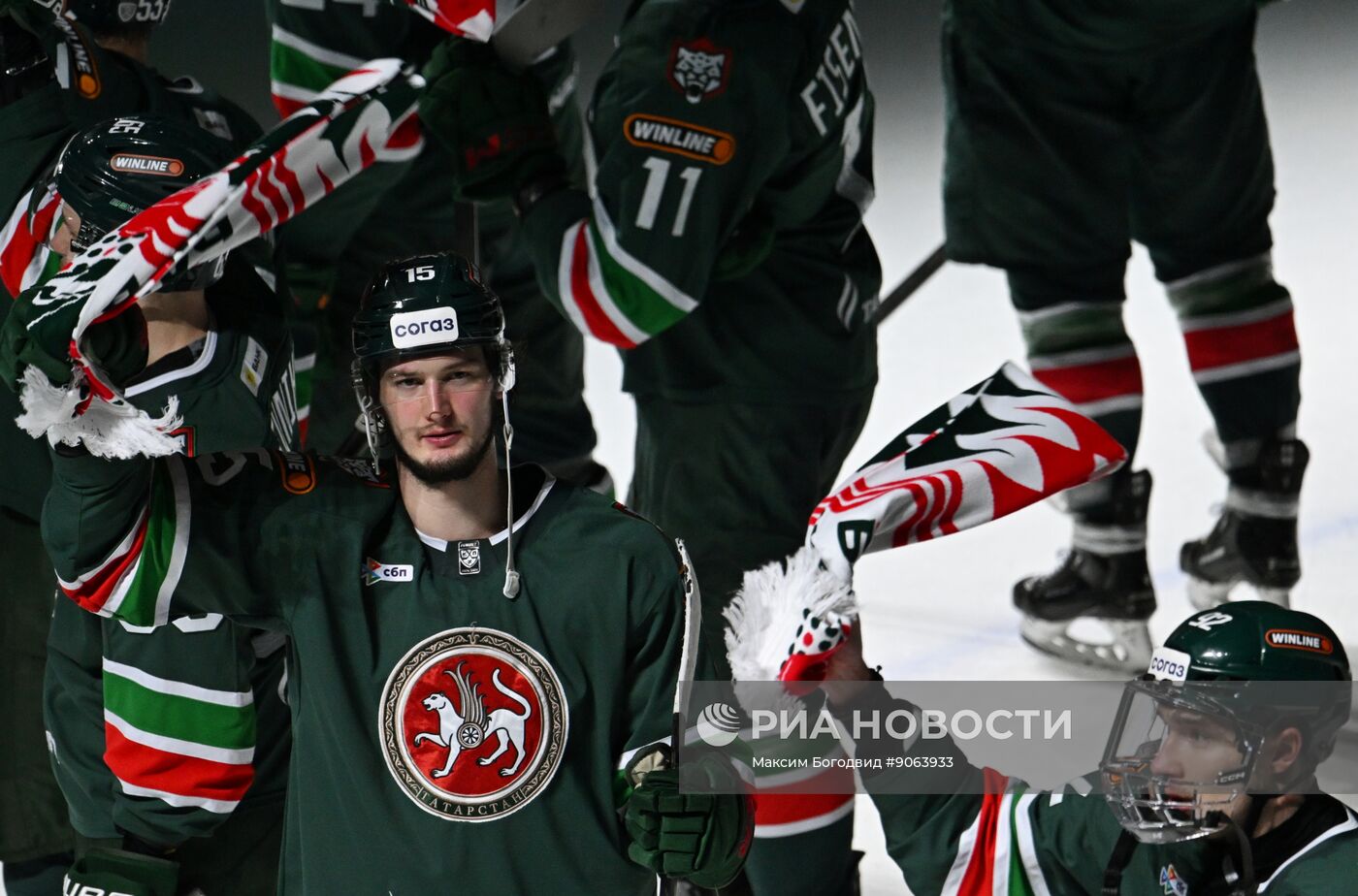Хоккей. КХЛ. "Ак Барс" (Казань) - "Трактор" (Челябинск)