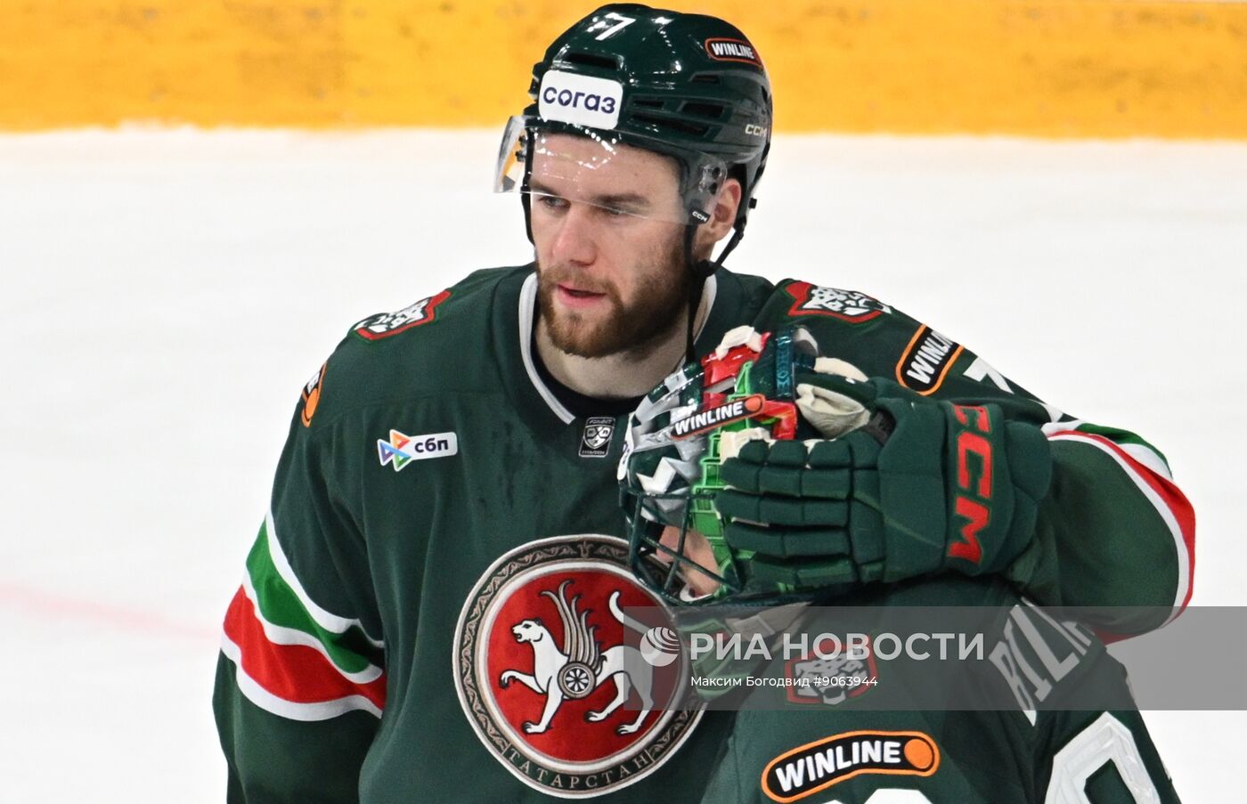 Хоккей. КХЛ. "Ак Барс" (Казань) - "Трактор" (Челябинск)