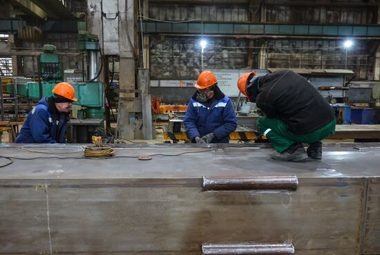 Урюпинский крановый завод