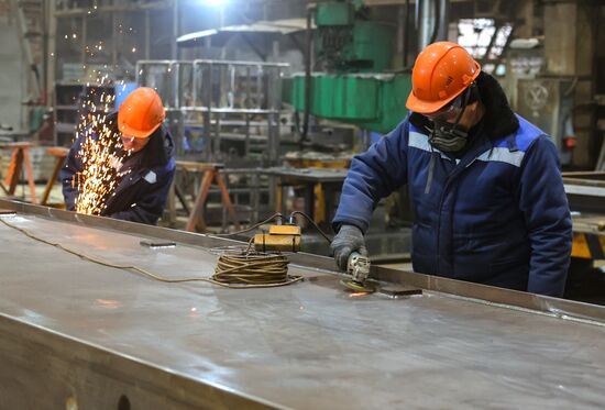 Урюпинский крановый завод