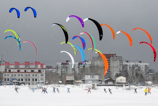 Соревнования по зимнему кайтингу "Кубок Сибири"