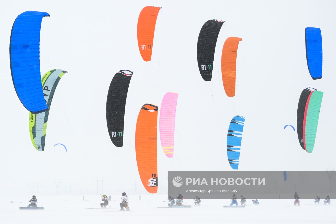 Соревнования по зимнему кайтингу "Кубок Сибири"