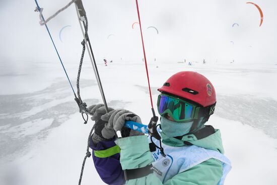 Соревнования по зимнему кайтингу "Кубок Сибири"