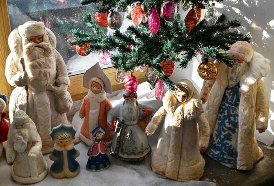 Выставка елочных игрушек во Владивостоке