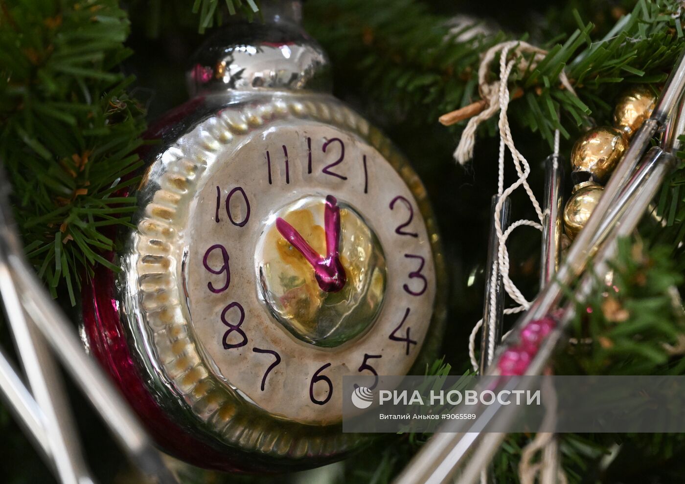 Выставка елочных игрушек во Владивостоке