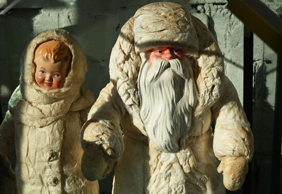 Выставка елочных игрушек во Владивостоке