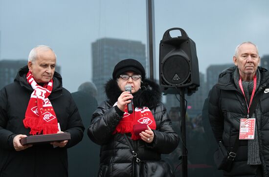 ФК "Спартак" назвал именем Никиты Симоняна трибуну на "Лукойл Арене"