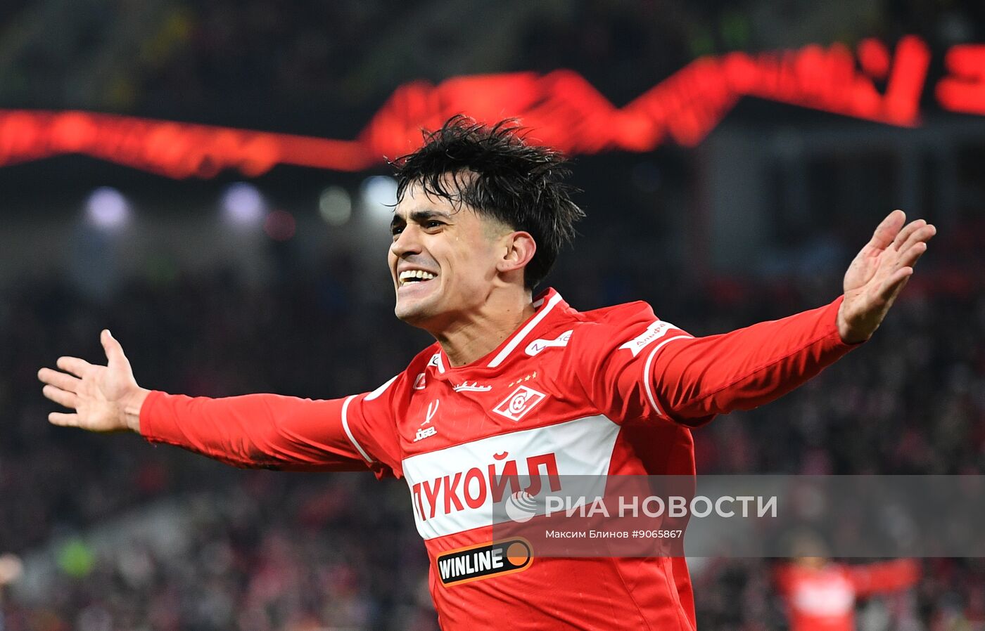 Футбол. РПЛ. "Спартак" (Москва) - "Динамо" (Москва) 