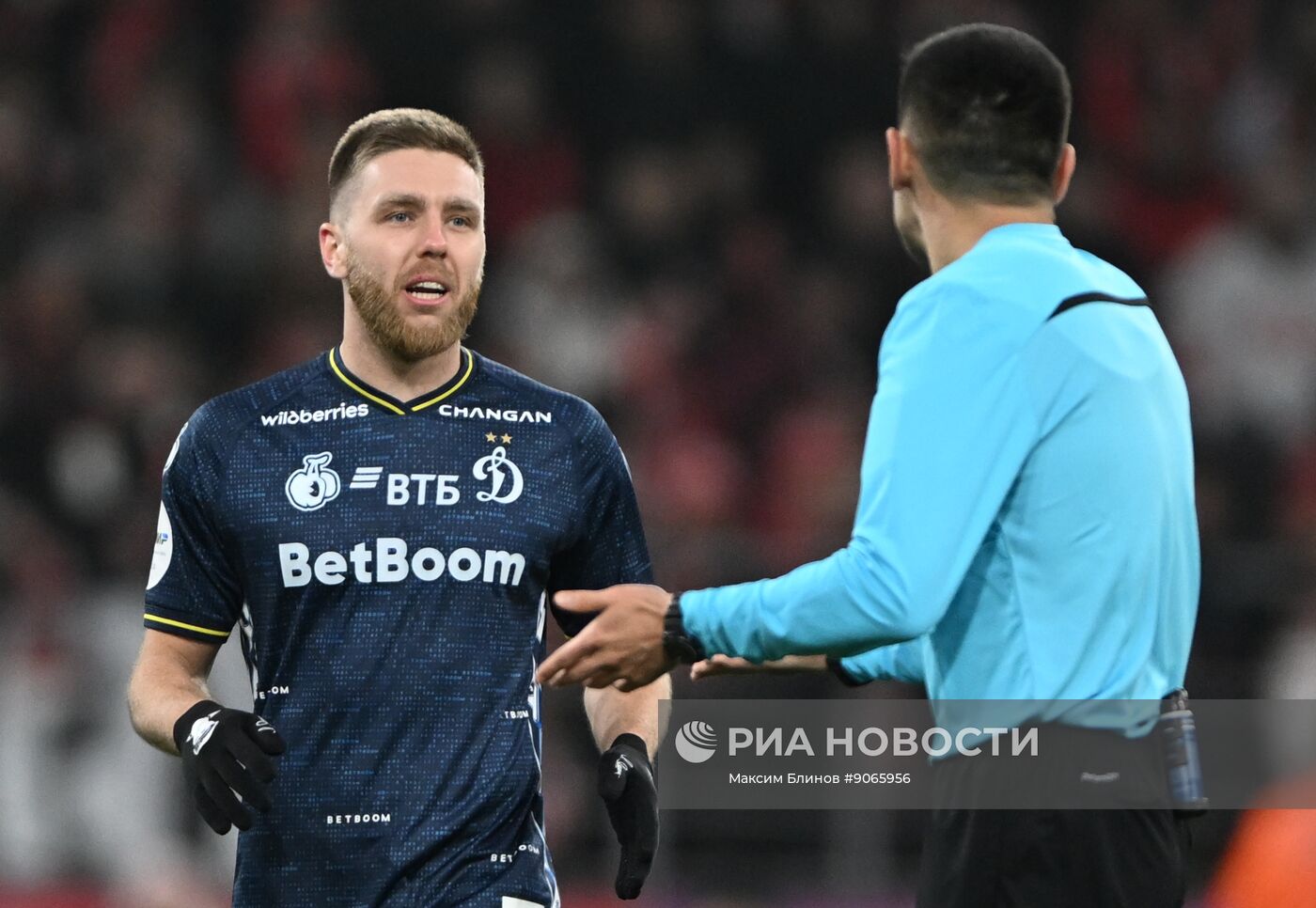 Футбол. РПЛ. "Спартак" (Москва) - "Динамо" (Москва) 