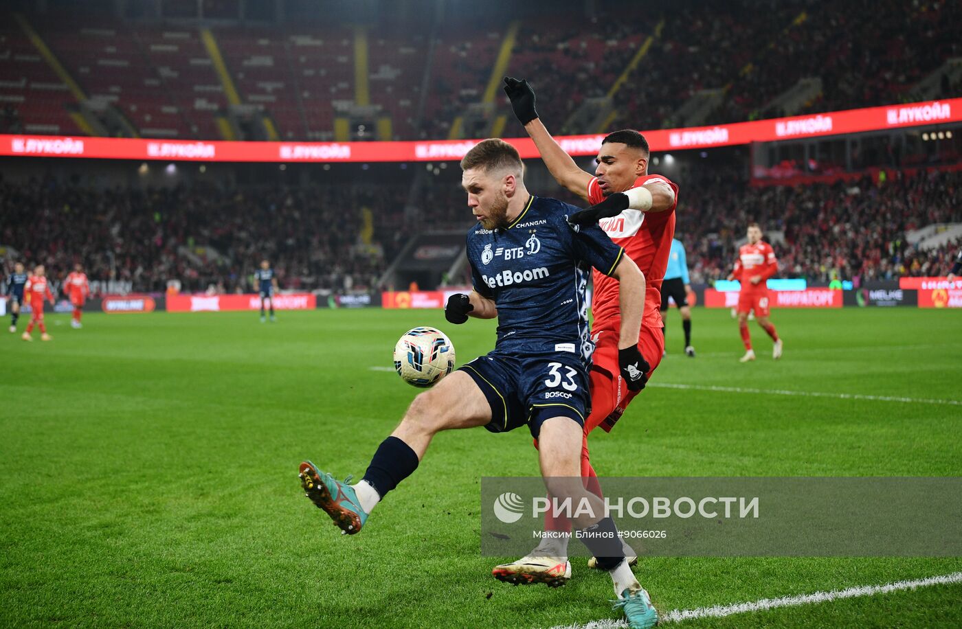 Футбол. РПЛ. "Спартак" (Москва) - "Динамо" (Москва) 