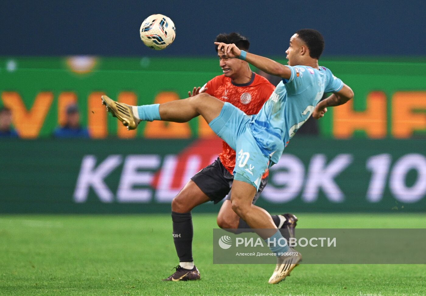 Футбол. РПЛ. "Зенит" (Санкт-Петербург) - "Акрон" (Тольятти)
